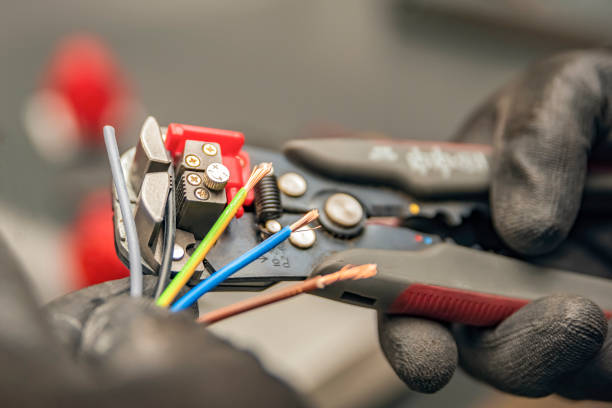 Best Emergency Electrical Repair  in Queensland, MD